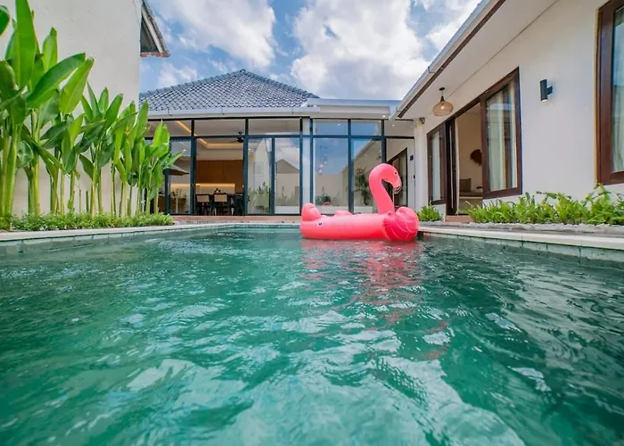 ヴィラ 3br W- Pool & Sun Loungers