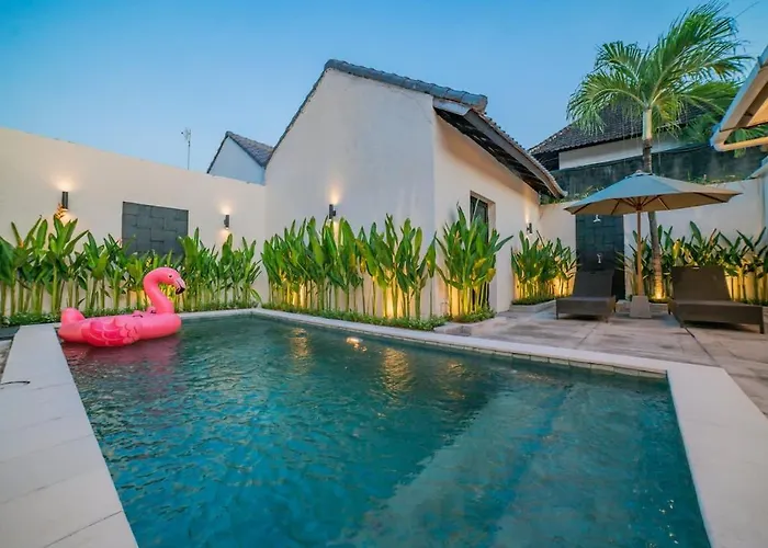 3br W- Pool & Sun Loungers ヴィラ