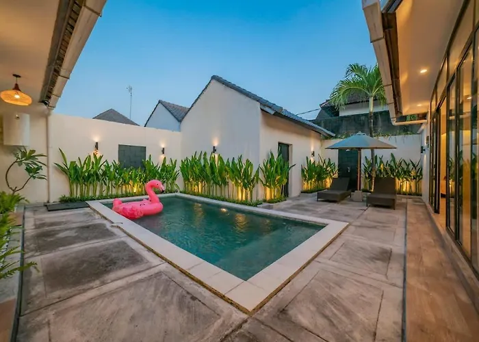3br W- Pool & Sun Loungers ヴィラ スミニャック