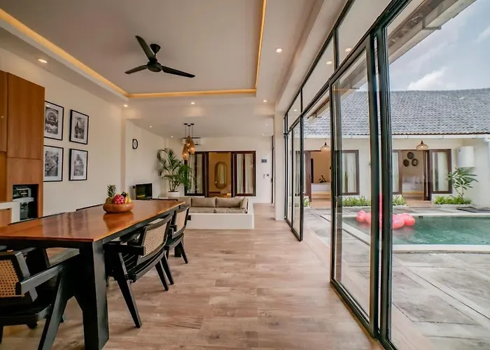 ヴィラ 3br W- Pool & Sun Loungers